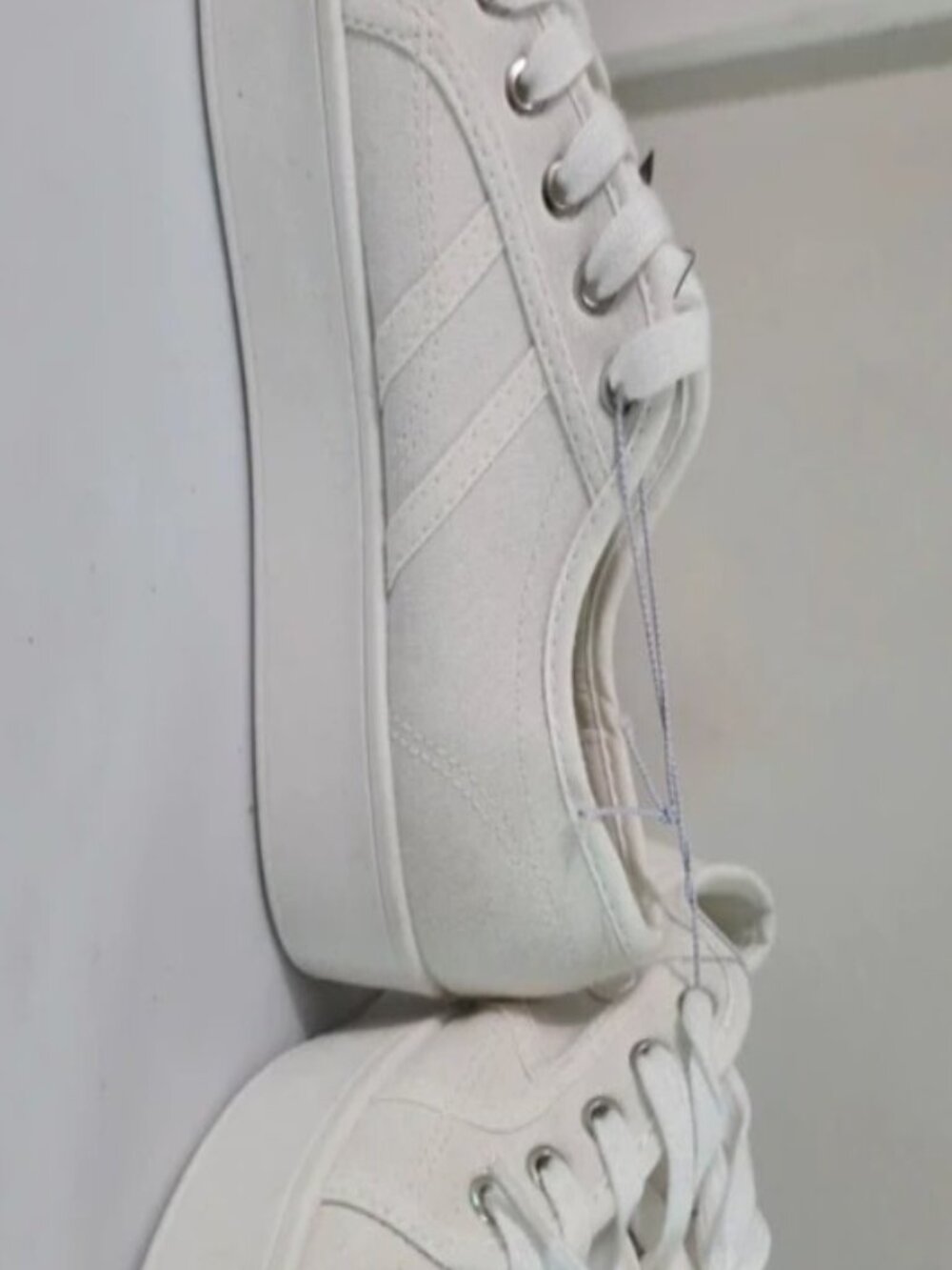 NWT White Platform Canvas Shoes Size 7